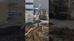 Рытье траншеи сверх узким ковшем. Ширина 11 см. +7 903 404 98 71 Narrow bucket of excavator loader.