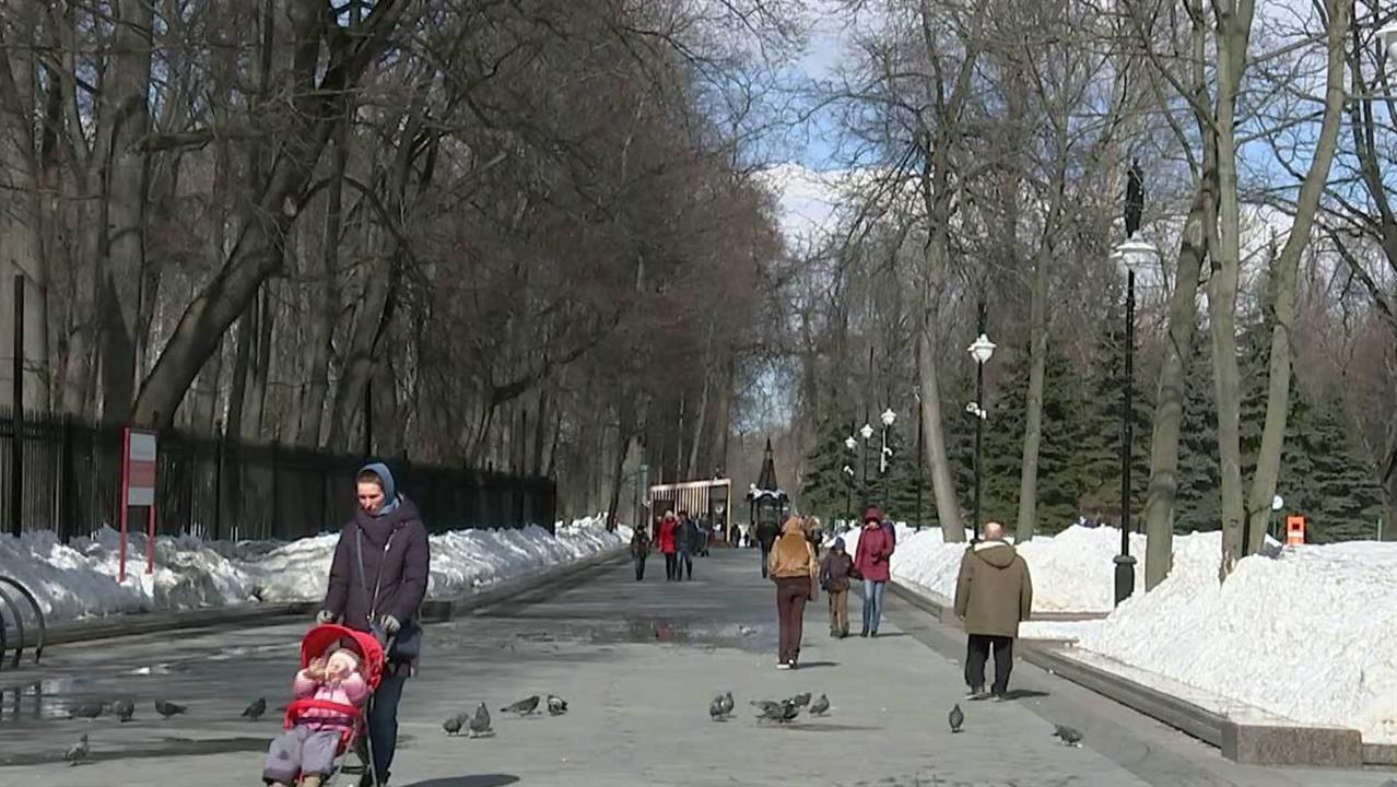 День сегодня московская область. Апрель в Москве. Апрель в городе.