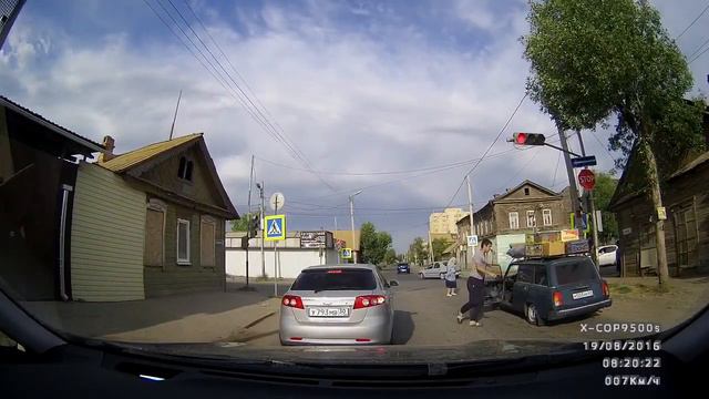 Случай на дороге смотреть онлайн