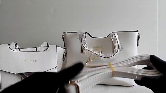 Набор женских сумок смотреть онлайн