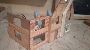 Дом с  палочек для кофе