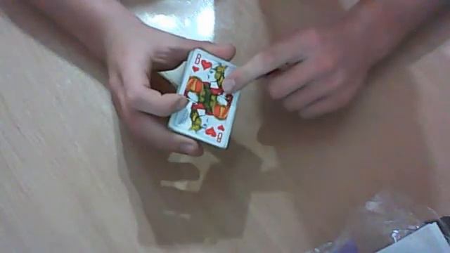 карточный фокус с 4 крестами