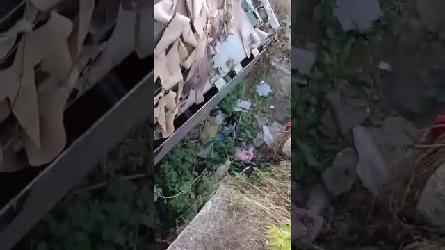 Наши солдаты осмотрели брошенный французский колёсный танк и пришли в удивление от отсталости НАТО
