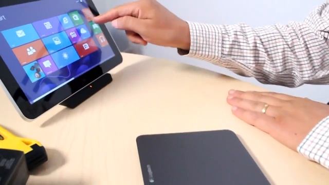 Reseña: Touchpad inalámbrico de Logitech смотреть онлайн