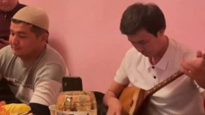 Шынайы Өнер Иесі Ердос Қанаев.Көздеріңе Ғашықпын.Домбырамен Қазақша Әндер.Қазақша Терме.