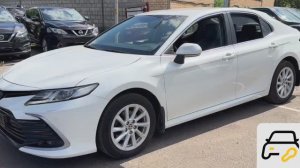 Toyota Camry (2021)