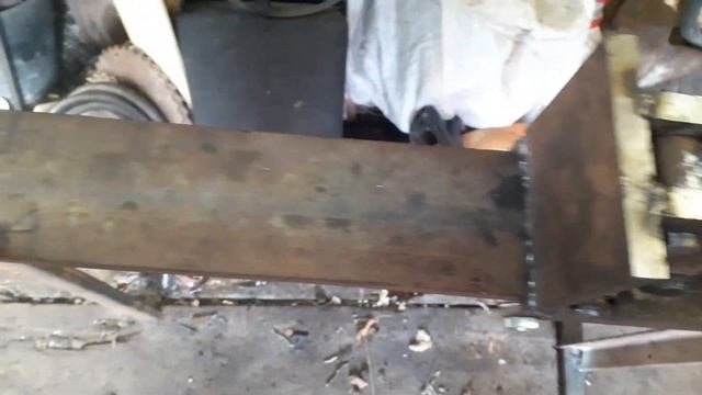 реечный дровокол часть 3.Основные узлы и механизм включения.