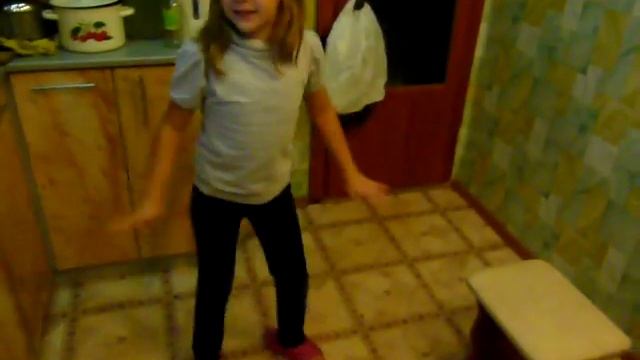 КРИСТИНКА ,8 лет (3) смотреть онлайн