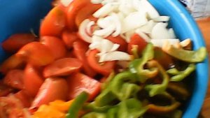 Салат из помидоров