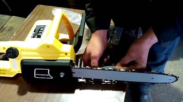 электропила YT4334-01 купленная в Леруа-мерлен