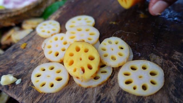 Lotus root recipe in village style | Delicious village foods смотреть онлайн
