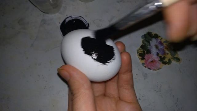 ПАСХАЛЬНОЕ МЕНЮ: 4 способа красить яйца/секреты космических яиц смотреть онлайн