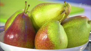 Что здоровее? Яблоко против груши. Жить здорово! Фрагмент выпуска от 25.07.2016