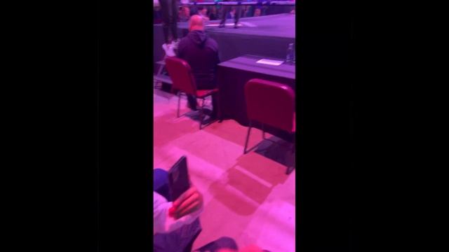 Бои ! В Москве , бокс . Очень люблю бокс и стараюсь посещать такие мероприятия ! смотреть онлайн