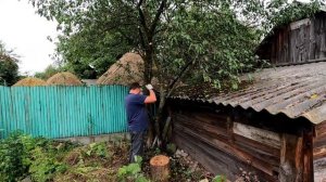 ОДИН ДЕНЬ из жизни в ДЕРЕВНЕ | Рубим, режем, жарим, варим | влог Палаточникофф