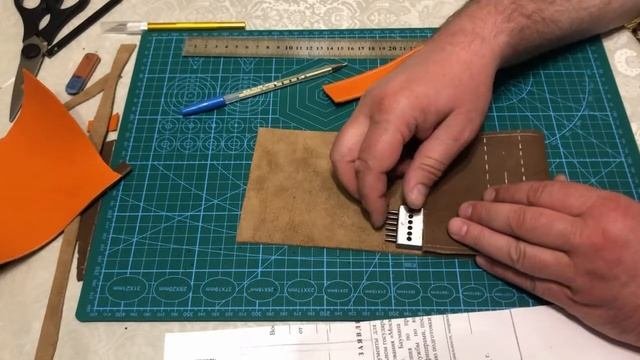 хорошему инструменту , хороший чехол . Новый проект-чехол для строчных пробойников .