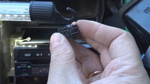 Замена кнопки противотуманки на Toyota Carina E
