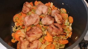 СОТЕ ИЗ МЯСА С ОВОЩАМИ. Свиная вырезка.