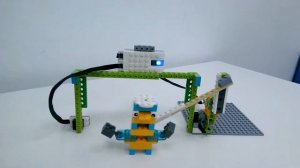 Вратарь из lego WeDo 2.0