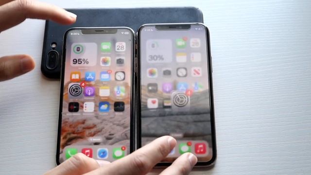 iPhone 11 Pro Vs iPhone X In 2023! (Comparison) (Review) смотреть онлайн