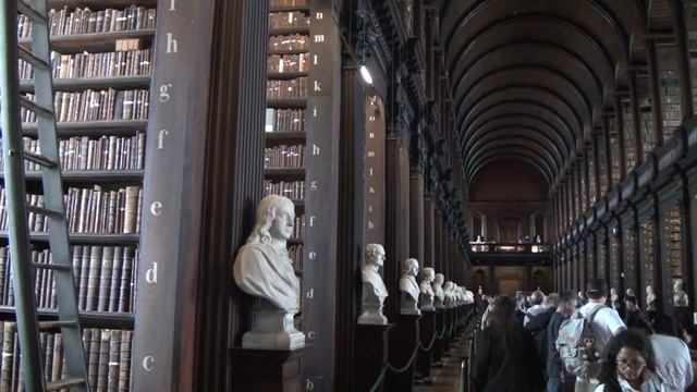 TRINITY COLLEGE, DUBLIN-Featuring One of the World's Coolest Libraries! смотреть онлайн