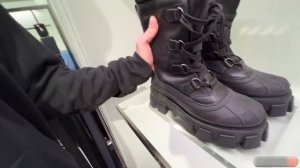 ПОДАРИЛИ КУРТКУ из ЦУМА за 70 000 рублей / Кореш, Парадеевич, Куертов и PLOHOYPAREN