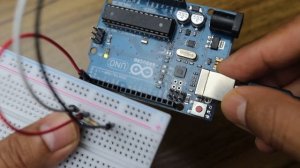 Learn Arduino Basic in 10 Minutes | Getting Started