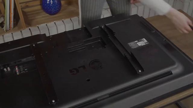 ONKRON стойка для телевизора с кронштейном TS1551 32"-65", мобильная, чёрная смотреть онлайн