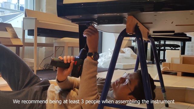 Unboxing and assembly of Yamaha CLP-765GP | Digitalpano.com