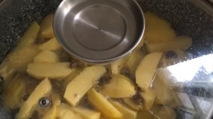 Вкуснейший тушеный картофель с лесными грибами (сыроежками)