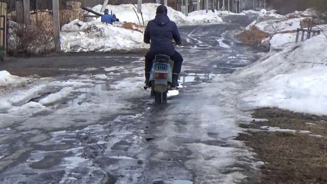 "Вятка" мотороллер на ПМЖ...