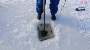 ?Поиск сокровищ подо льдом поиск золота раритетов и металлолома