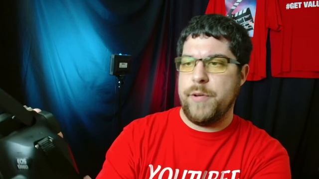 Canon 2000d Explained Tutorial is it still worth getting in 2023 (First Photography Camera) смотреть онлайн