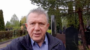 Какими качествами нужно обладать что бы выжить духовно и физически.