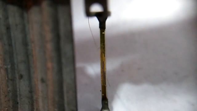 расходомер воздуха .
чистить или нет.. смотреть онлайн