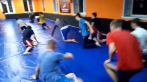 Борцовская тренировка в СК Триумф. Кикбоксинг и Смешанные единоборства ММА.