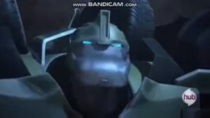 Клип про трансформеров прайм под песню:Skellet Rise !