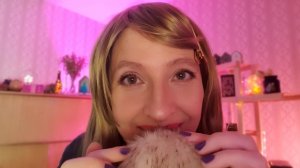 АСМР близкий шепот. Липкий неразборчивый