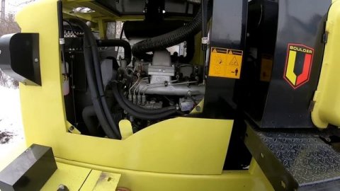 Купил китайский НОВЫЙ фронтальный погрузчик!! !С небольшими КИТАЙСКИМИ КОСЯКАМИ!!!