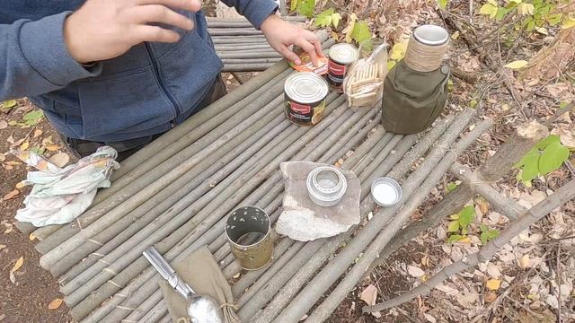 Я взломал бушкрафт! Стул (табурет) за 10 минут в лесу смотреть онлайн