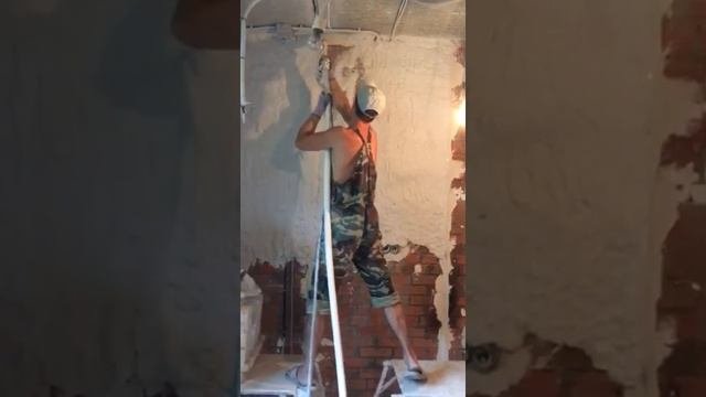Испытание штукатурки ABSOLUT машинного нанесения