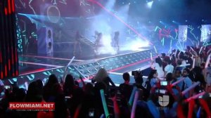 Daddy Yankee canto Shaky Shaky en Premios Juventud 2016 [ HD ]