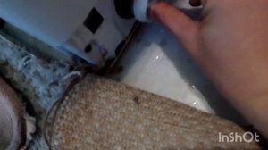 Чистка сливного фильтра на стиральной машине Ariston AVTF104.