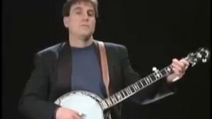 Beginner Banjo Chords with a Simple Roll - BanjoTeacher.com
