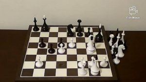 Шахматы. Ферзевый гамбит! Разбор частой комбинации.