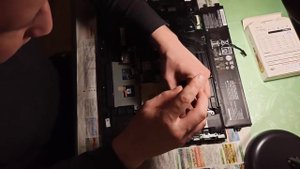 Разбор ноутбука Lenovo ideapad 700 15ISK Часть 1