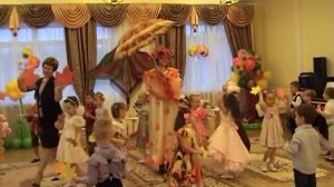 Танец с листочками (старшая группа)Детский сад 15 "Светлячок" Коломна