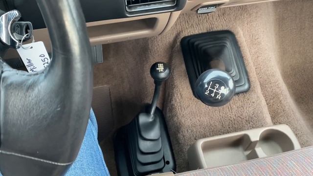 1994 Ford F-250 XLT 4x4 7.3 Turbodiesel 5-Speed Walk-Around and Drive смотреть онлайн