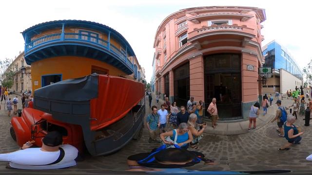 Insta360 RS ONE 360 - Havana, Cuba 2024 смотреть онлайн