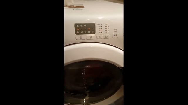 Стиральная машина Candy CS4 смотреть онлайн